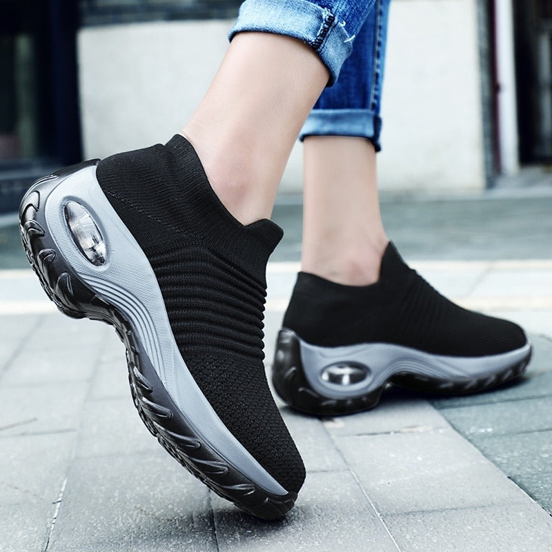 Women Walking Shoes Running Mesh Shoes Fashion Platform Slip-On Sneaker Air Cushion Gym Modern Dance Shoes Men