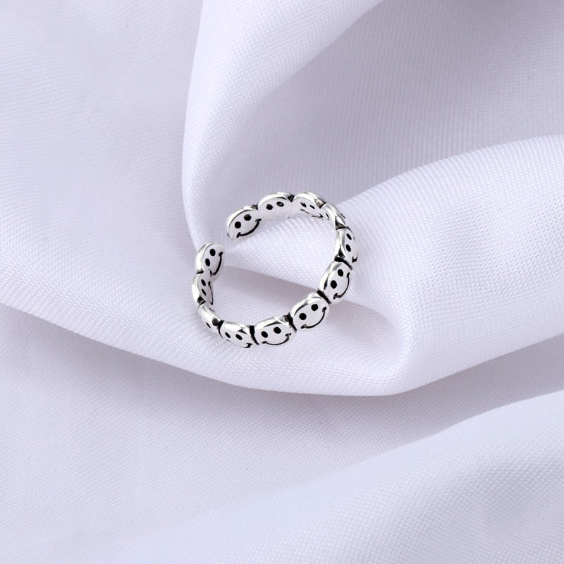 Hot Sell Multiple Happy Smiley Faces Open Rings For Women Cute Circle Hollow Smile Ring Party Girl Adjustable Punk Jewelry A908