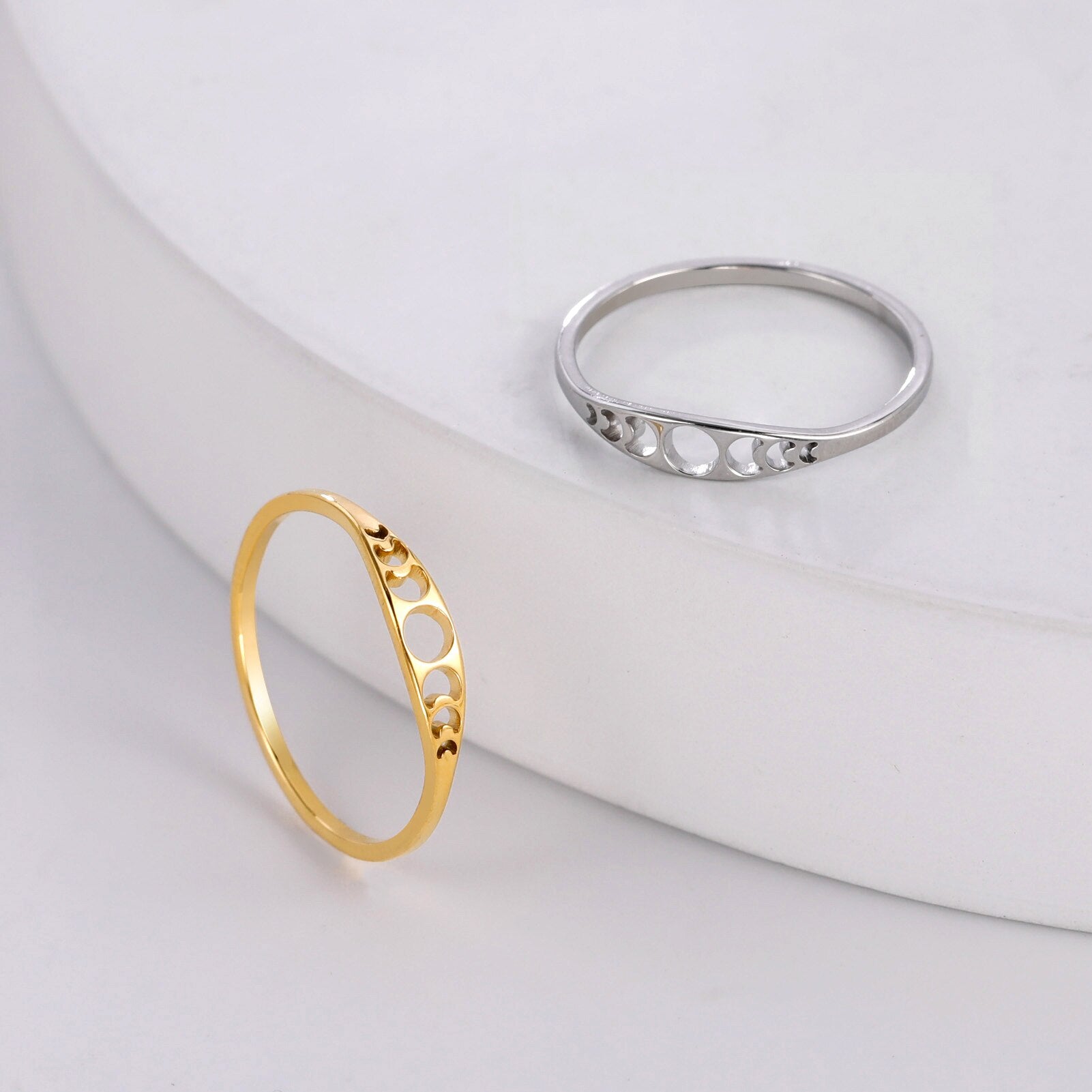 Skyrim Moon Phase Ring Stainless Steel Crescent Moon Women Rings 2023 Witch Amulet Jewelry Gift for Lover Friends Wholesale