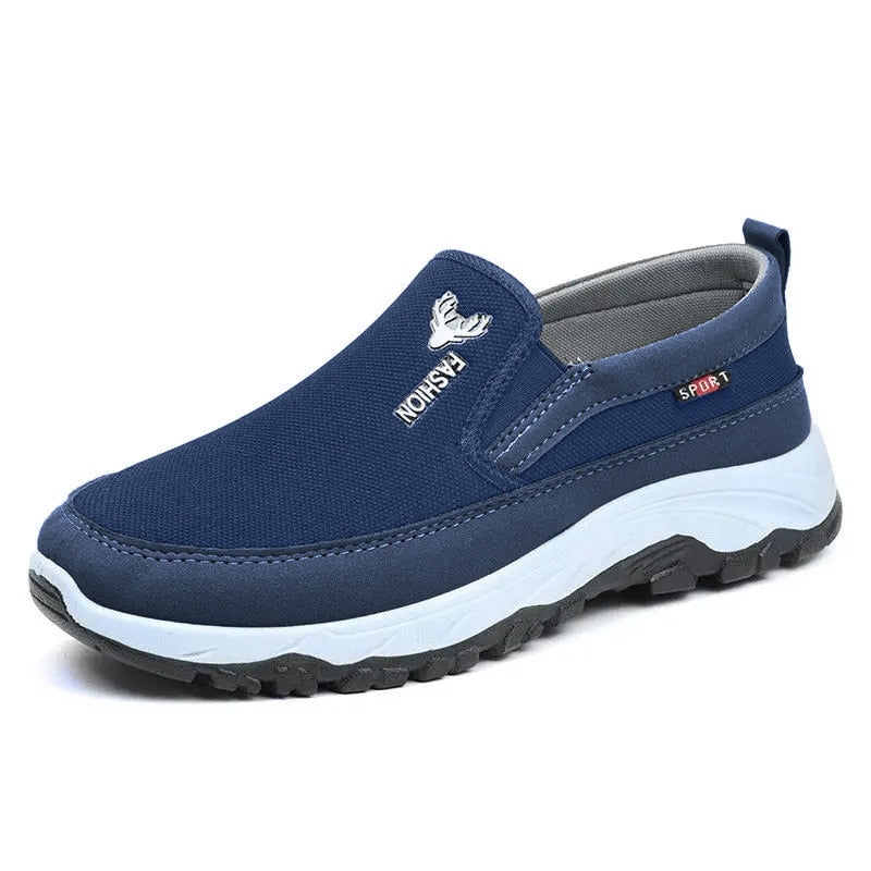 Tennis Men Shoes Breathable Soft Bottom Non -Slip Casual Shoes Comfortable Slip-On Walking Male Vulcanized Shoes Solid Zapatos