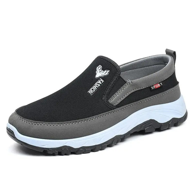 Tennis Men Shoes Breathable Soft Bottom Non -Slip Casual Shoes Comfortable Slip-On Walking Male Vulcanized Shoes Solid Zapatos