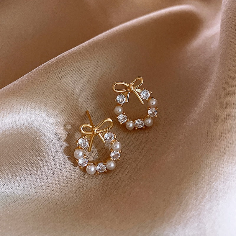 Korean Style Zircon Black Resin Rhombus Ear Studs for Women Elegant Geometric Earrings Jewelry Fashion Earrings Gifts
