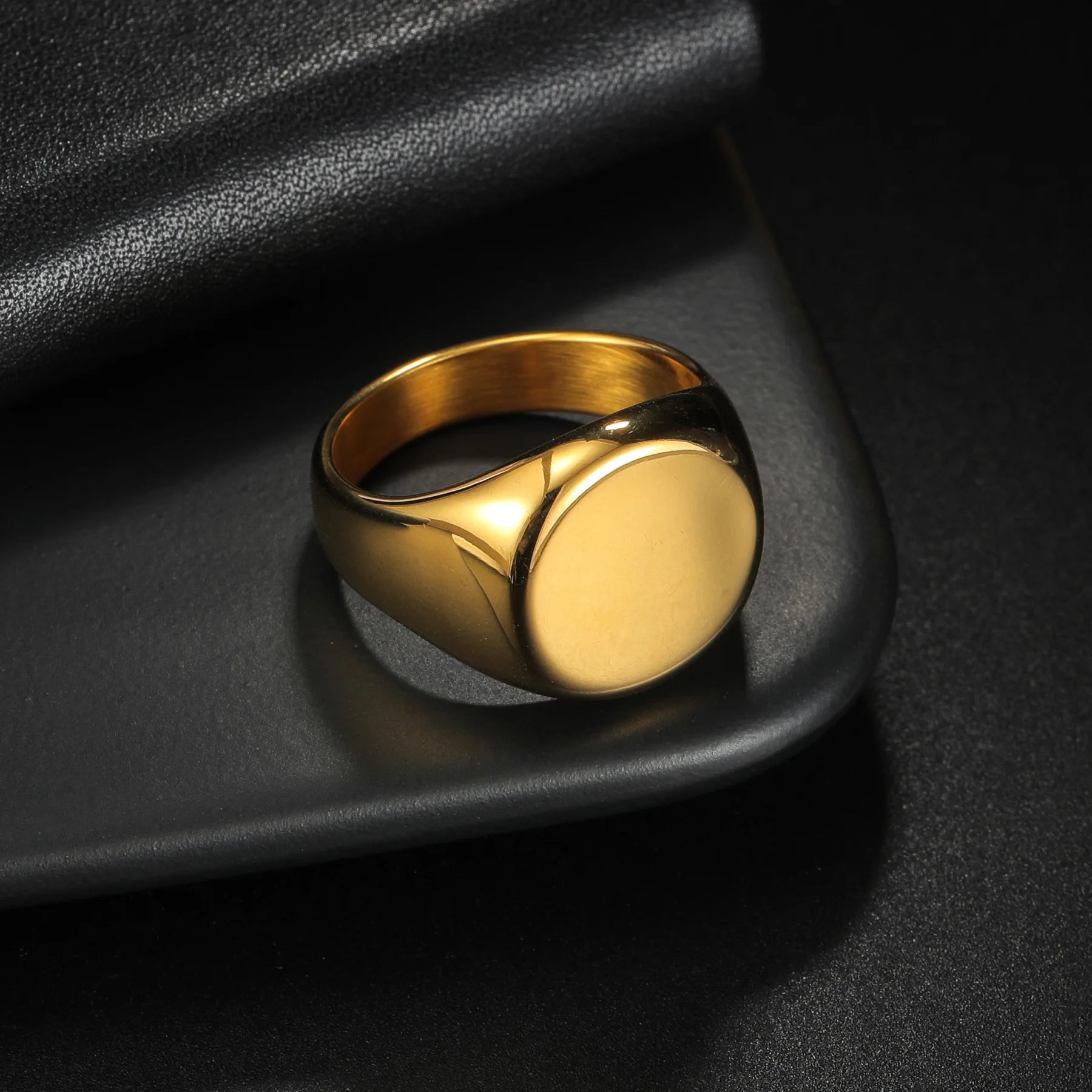 Men’s Stainless Steel Round Signet Ring - Jeglowstore