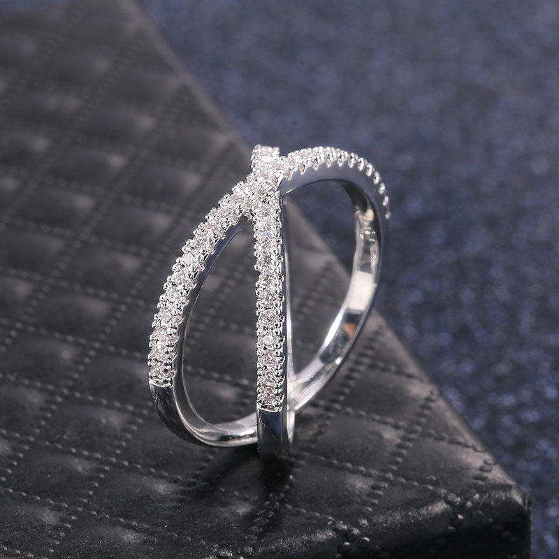 Huitan Luxury Cross X Shape Full Paved CZ Stone Silver Ring