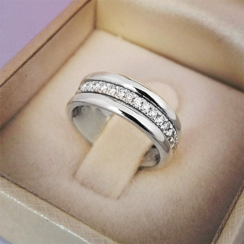 Huitan 2020 Micro Paved Cubiz Zircon Finger Ring