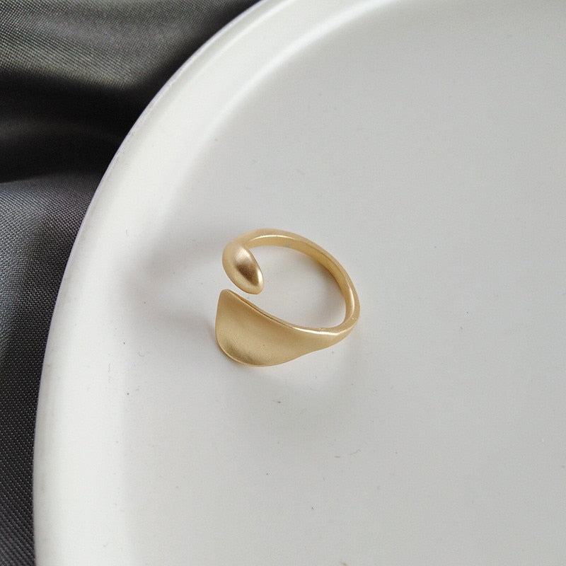 Simple Open Gold Color Adjustable Ring - Jeglowstore