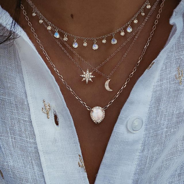 New Fashion Gold Crystal Stars Pendant Necklace