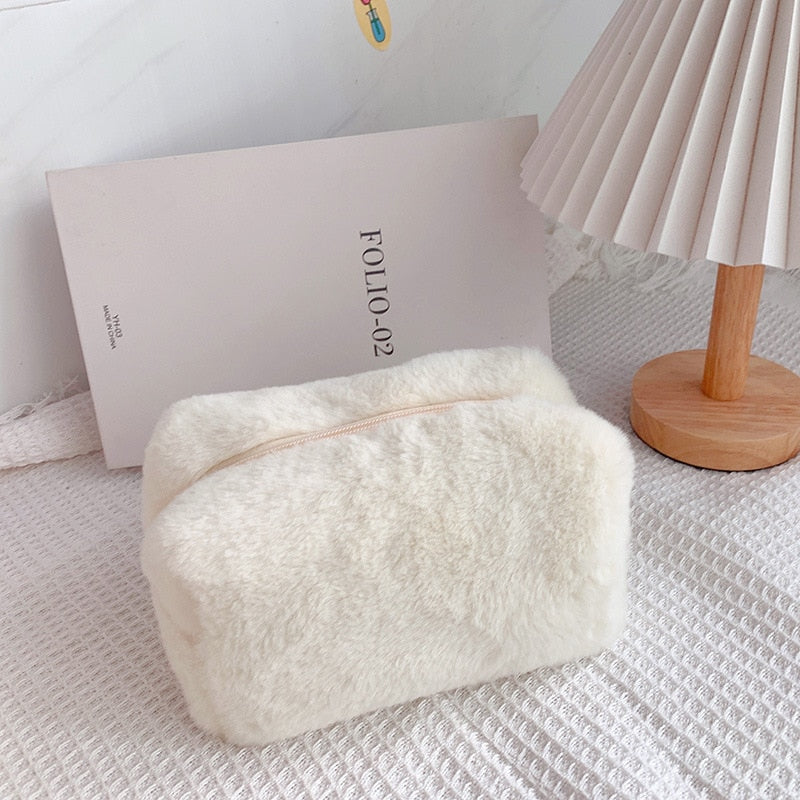 PURDORED 1 Pc Solid Color Fur Makeup Bag Organizer Case