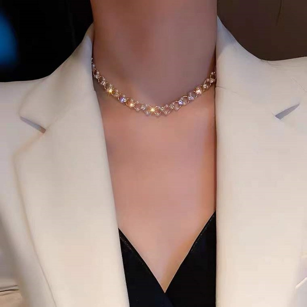 Inlaid Rhinestone Pearl Necklace