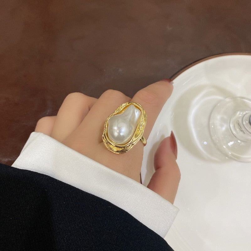 Fashion Geometrical Irregular Baroque Pearl Vintage Open Adjustable Index Ring