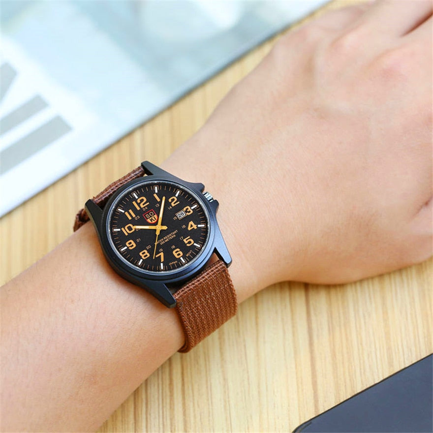 SOKI Sports Masculino Quartz Military Watch
