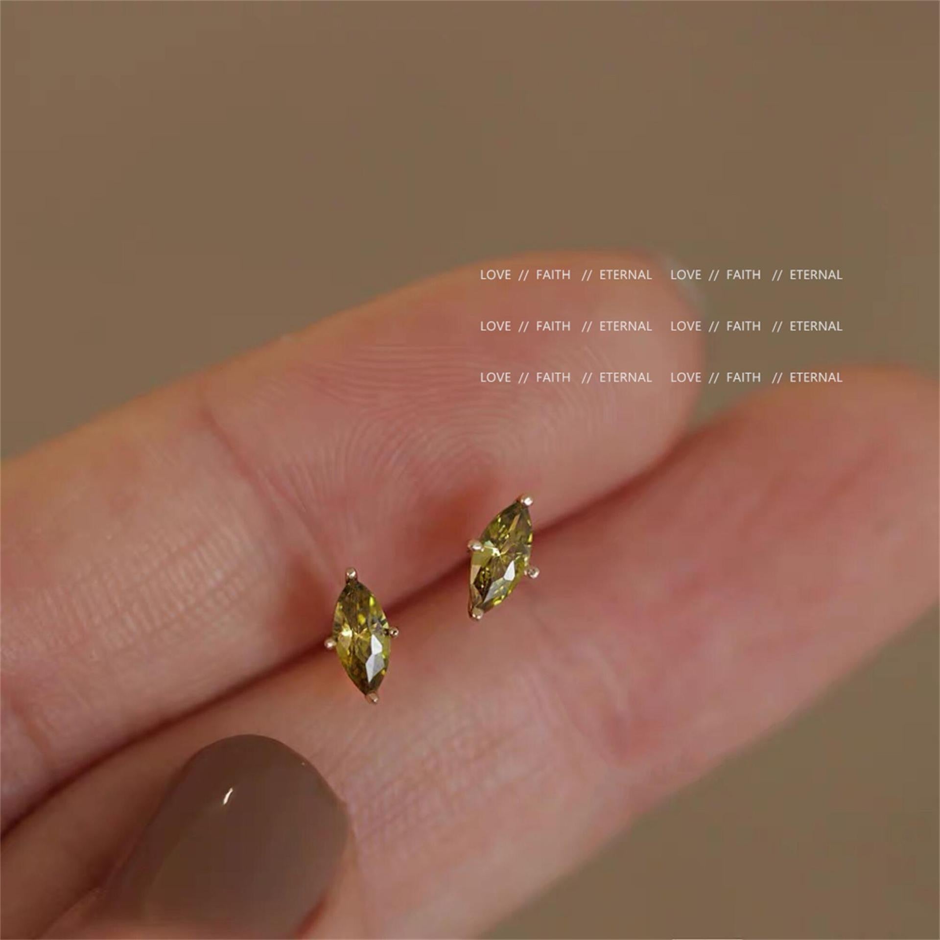 925 Silver Needle Simple Shiny Zircon Gold Plating Earrings