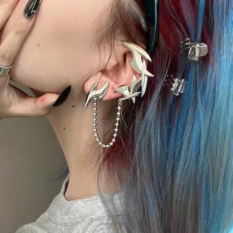 Punk Darts Shape Chain Tassel Clip Stud Earrings for Women Egirl Goth Y2K Ear Bones Clip Halloween Dancing Fashion Ear Jewelry