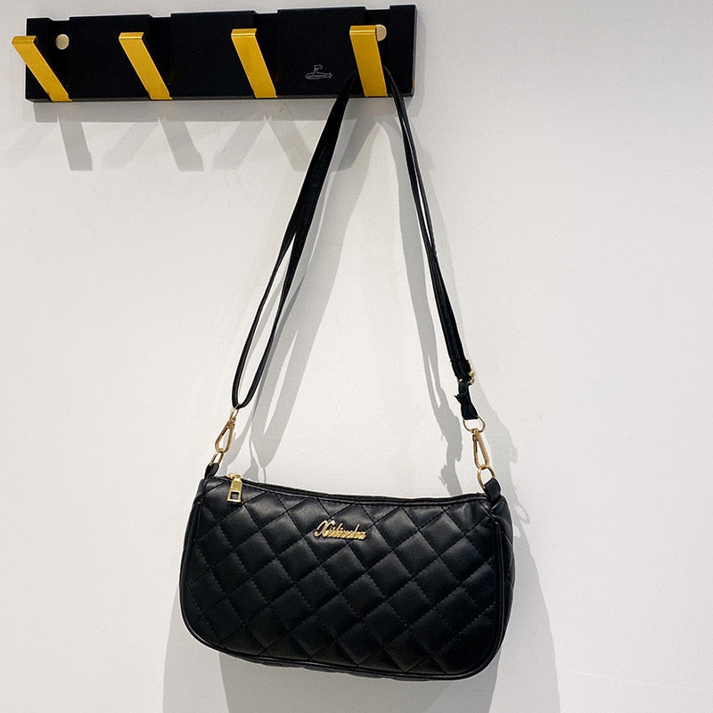 assel Trend Lingge Embroidery Camera Female Shoulder Bag