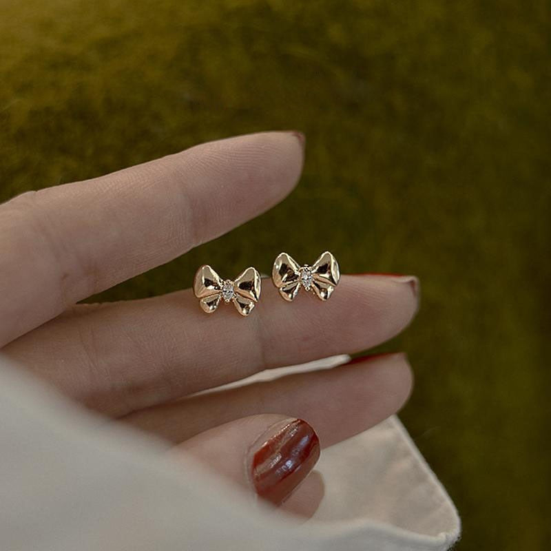925 Sterling Silver Crystal Four-Pointed Star Earrings