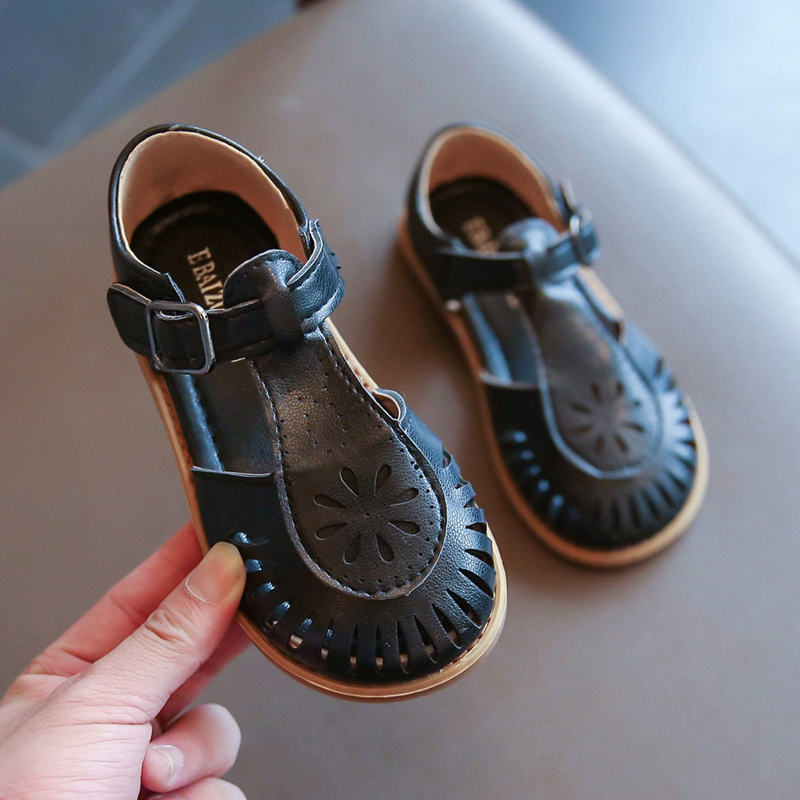 Children's Hollow Soft Sole Shoes Carved - Jeglowstore