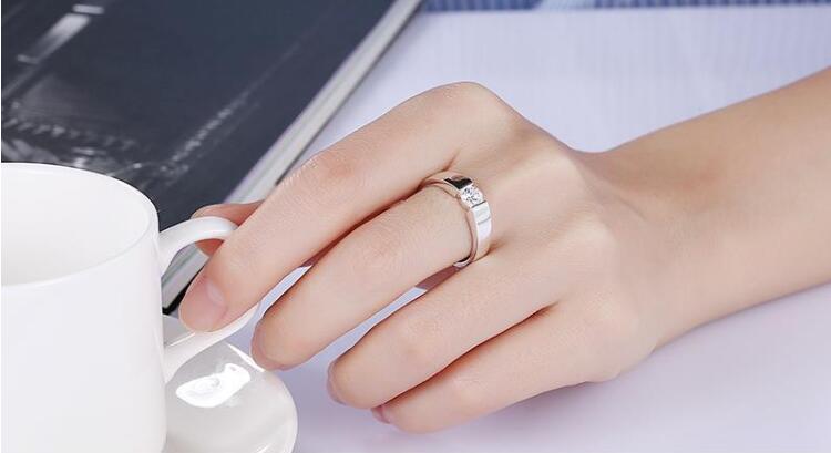 Charm 925 Sterling Shining crystal size Ring
