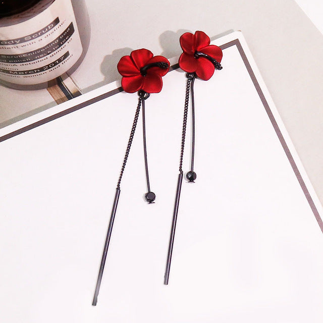 Retro Green Flowers Tassel Earrings - Shopeasywear