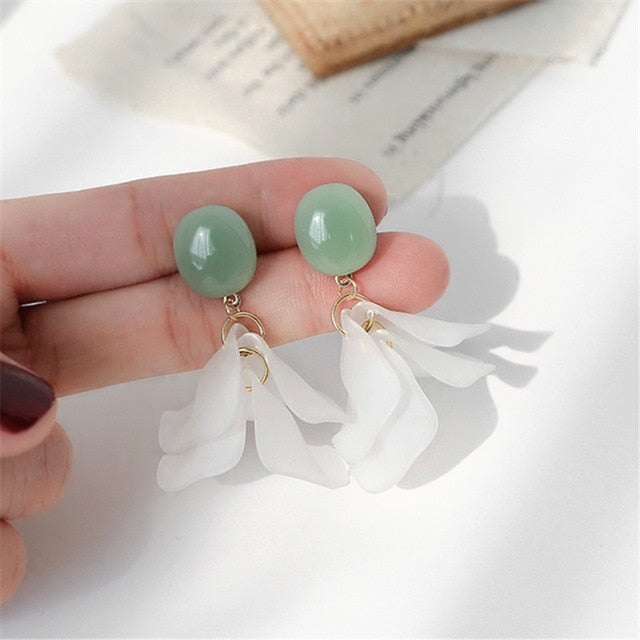Fashion Trendy earrings flowers stud earrings for women Vintage creative temperament contracted woman stud earrings fine jewelry - Shopeasywear