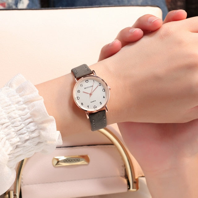 Simple Vintage Women Small Dial Watch - Shopeasywear