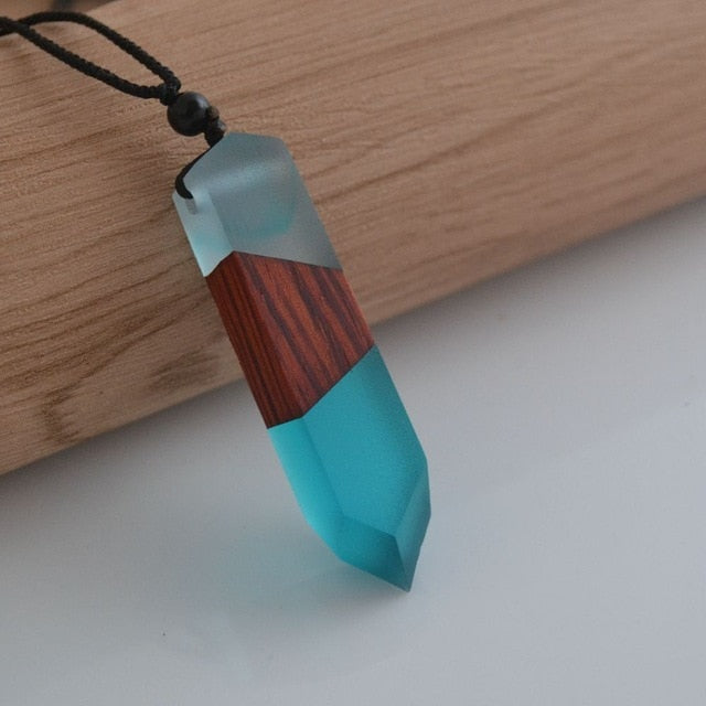 Vintage men & woman fashionable wood pendant necklace, woven rope