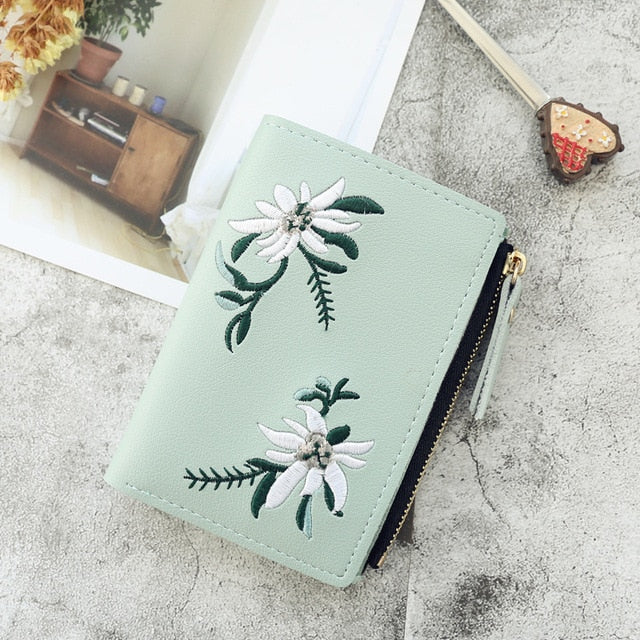 Small Fashion Leather Purse