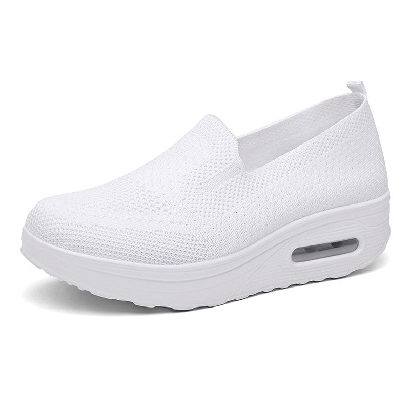 New Women Flat Sneakers Comfy Light Thick Sole Breathable Mesh Female Shoes Slip-On Durable Spring Stylish Trend Leisure Flats