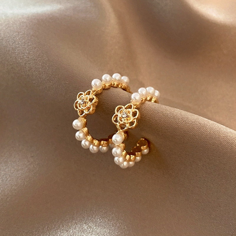 Korean Style Zircon Black Resin Rhombus Ear Studs for Women Elegant Geometric Earrings Jewelry Fashion Earrings Gifts