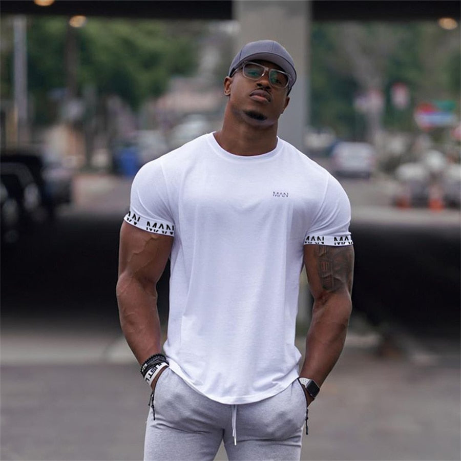 Short-sleeved Gyms Fitness T-shirt
