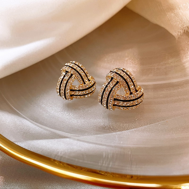 Korean Style Zircon Black Resin Rhombus Ear Studs for Women Elegant Geometric Earrings Jewelry Fashion Earrings Gifts