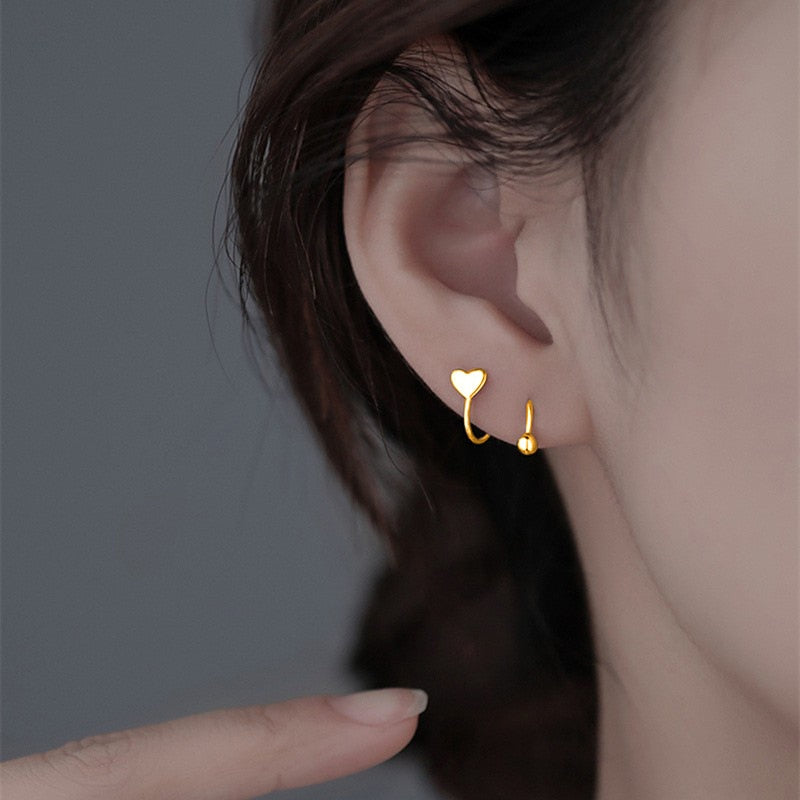2Pcs Stainless Steel Piercing Screw Ball Star Heart Ear Bone Rotating Wave Mini Stud Earrings for Women Personality Adjustable