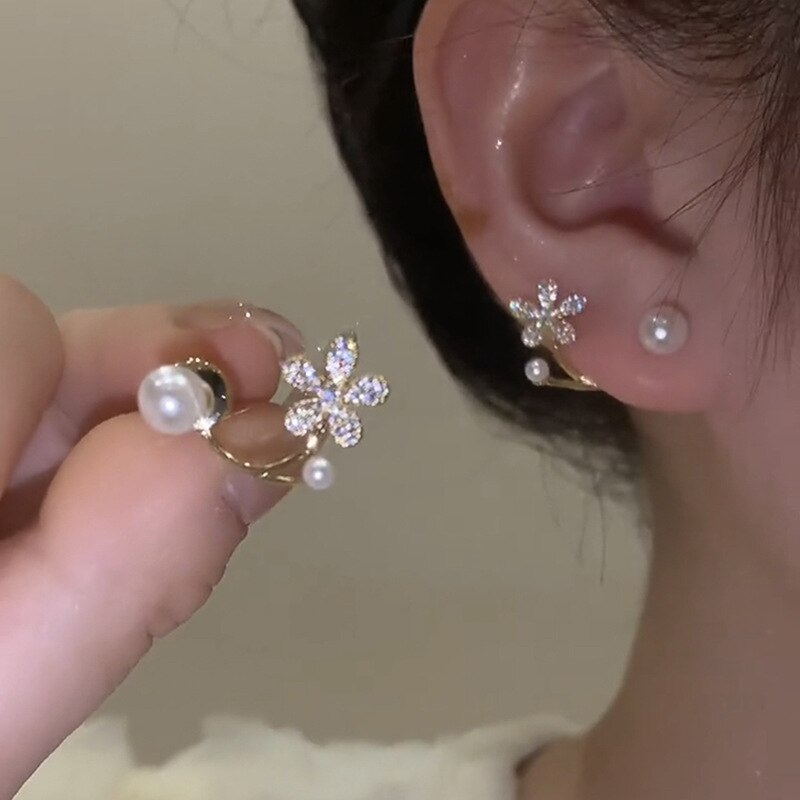 Korean Crystal Earrings Metal Pearl Ear Clips For Women Fashion Ear Claw Earring Girls Elegant Trendy Jewelry Party Gift