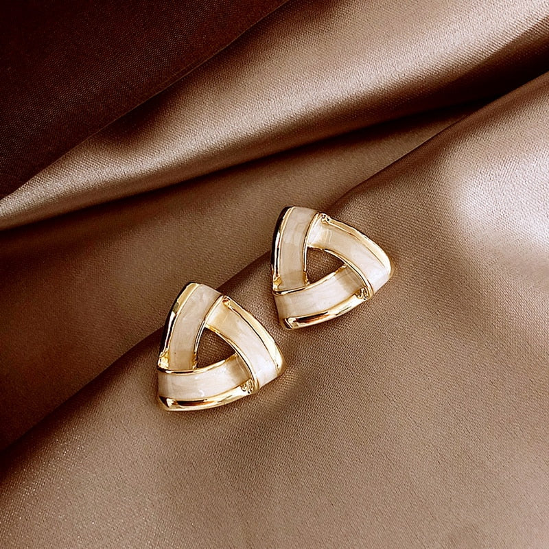 Korean Style Zircon Black Resin Rhombus Ear Studs for Women Elegant Geometric Earrings Jewelry Fashion Earrings Gifts