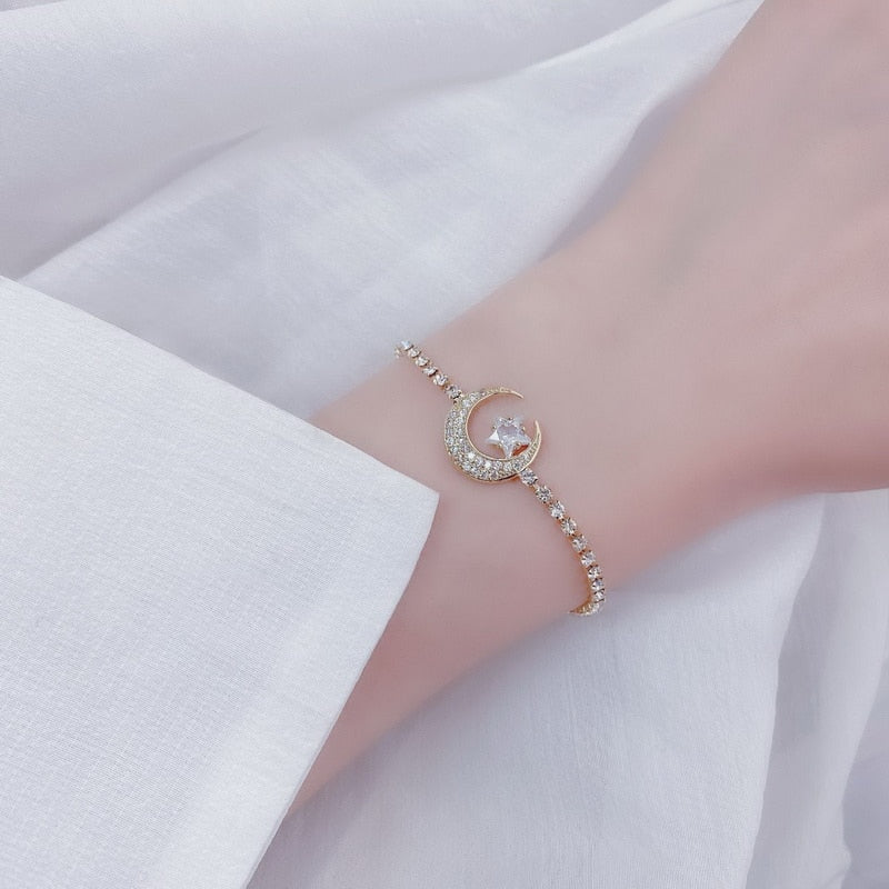 Korean New Luxury Crystal Flower Cubic Zirconia Pendant Bracelet