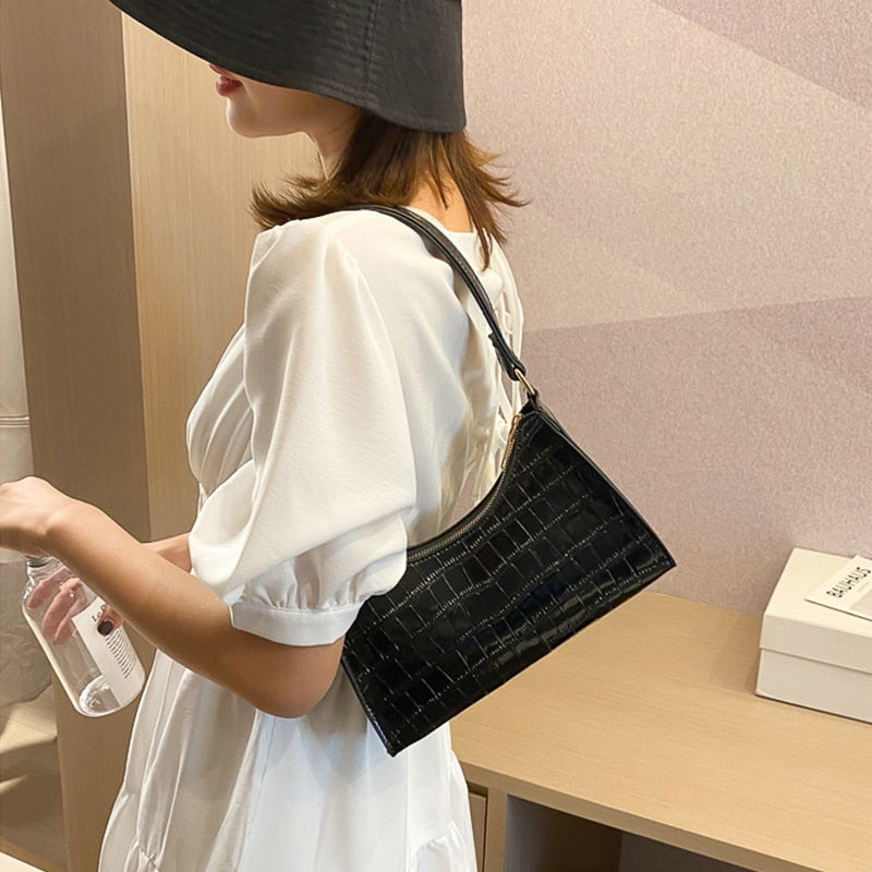 Retro Casual Leather Solid Color Chain  Shopping Bag