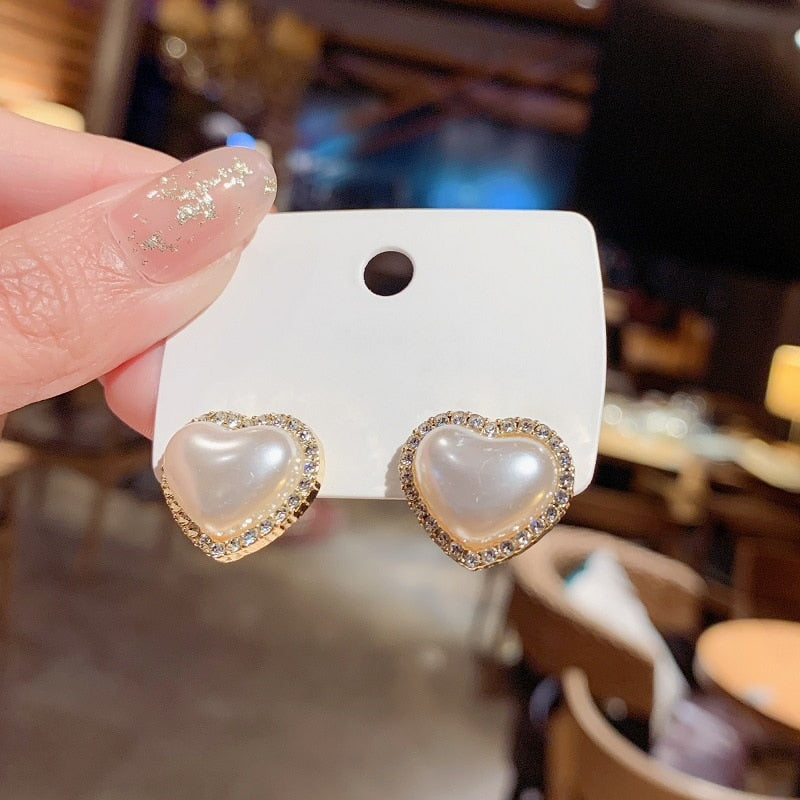 Contracted Heart Pearl Earrings For Women