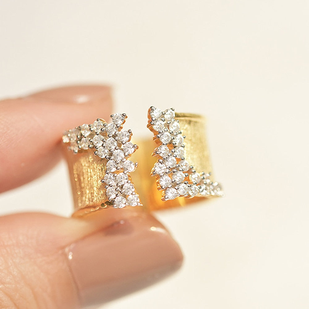 Huitan Trendy Luxury Gold Color Cubic Zirconia Ring