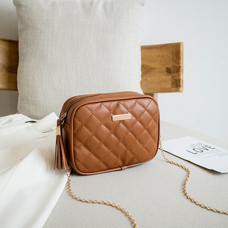assel Trend Lingge Embroidery Camera Female Shoulder Bag