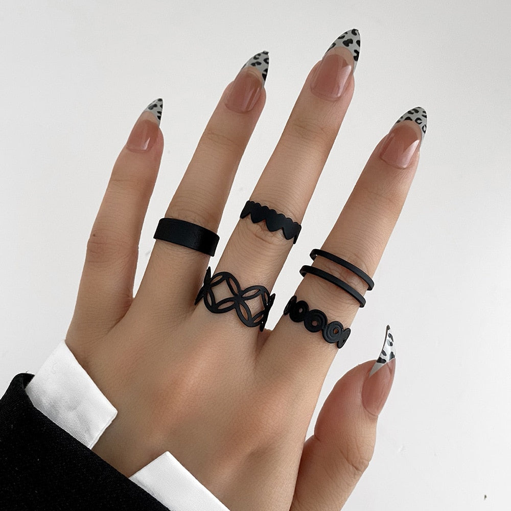 Hollow Heart Ring Set 5PCS Elegant Vintage Adjustable