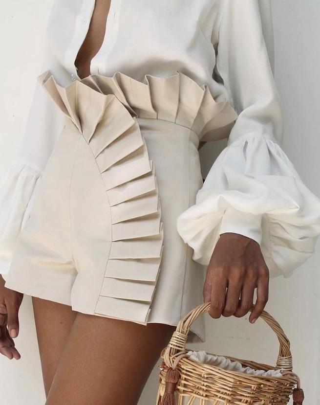 2023 New Fashion Women's Bottom Ruffle Hem Ruched High Waist Shorts Elegant Summer Casual Female Clothing Outfits