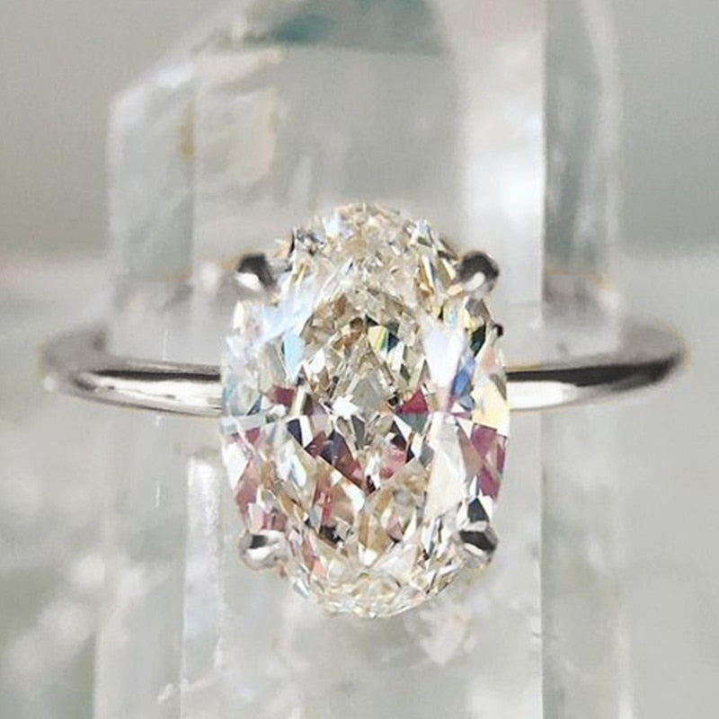 Luxury Oval Crystal Cubic Zirconia Ring