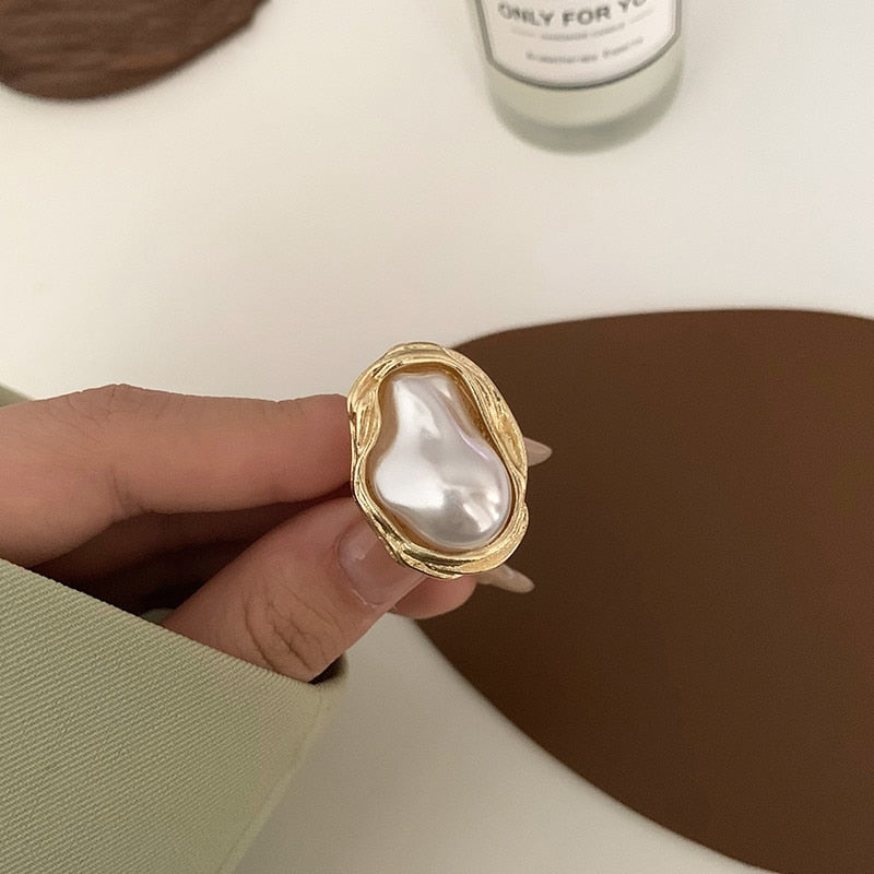 Fashion Geometrical Irregular Baroque Pearl Vintage Open Adjustable Index Ring