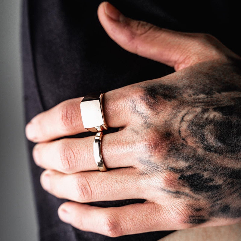 2022 New Classic Glossy Ring Men Temperament Fashion Stainless Steel Round Finger Ring For Men Jewelry Gift