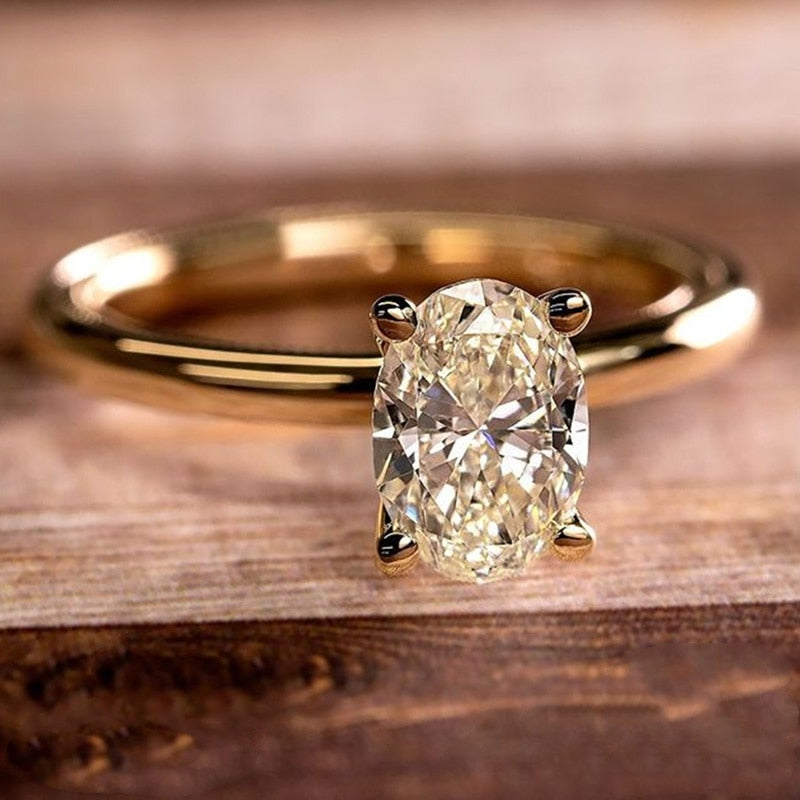 Luxury Oval Crystal Cubic Zirconia Ring