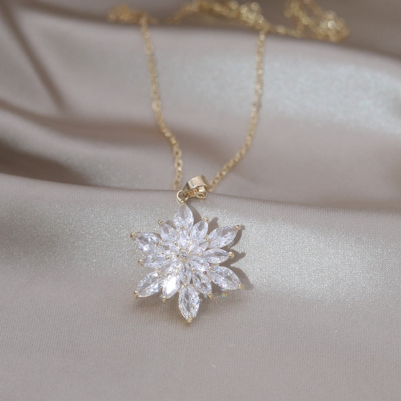Korea New Design Luxury Zircon Flower Earrings