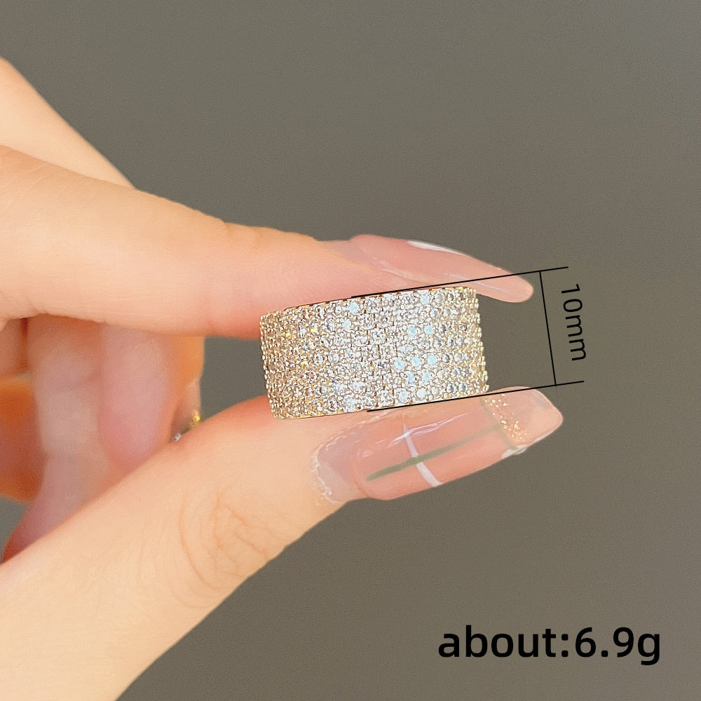 Huitan Paved CZ High Quality Silver Color Female Ring