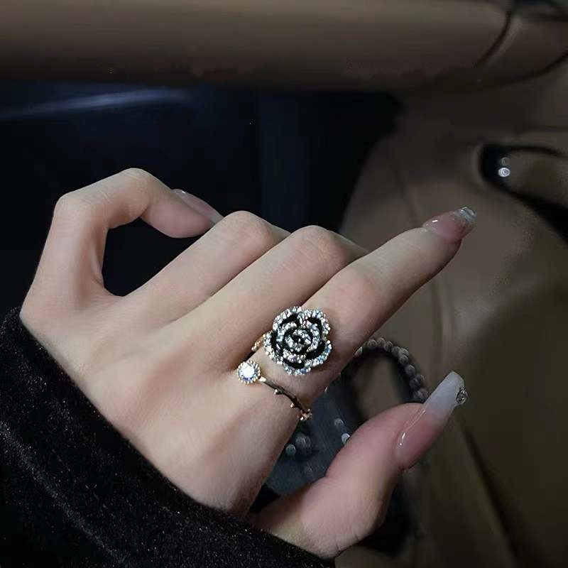 Ancient Silver Color Adjustable Chain Open Finger Ring