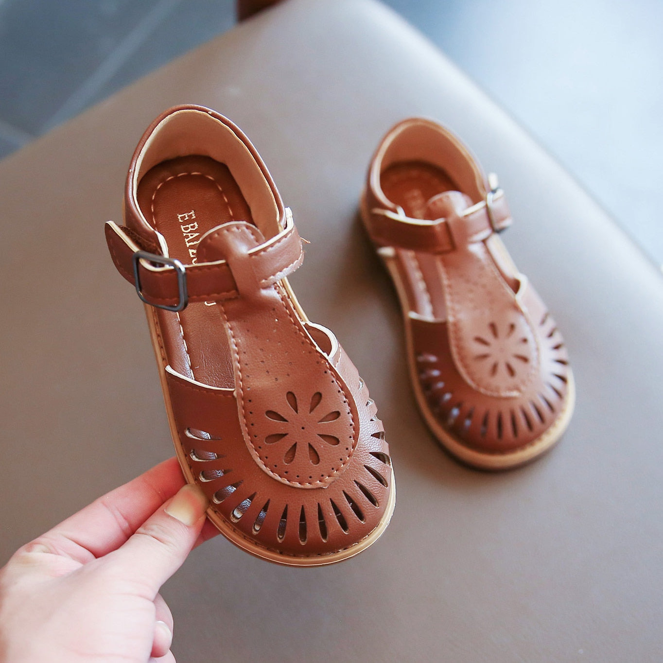 Children's Hollow Soft Sole Shoes Carved - Jeglowstore
