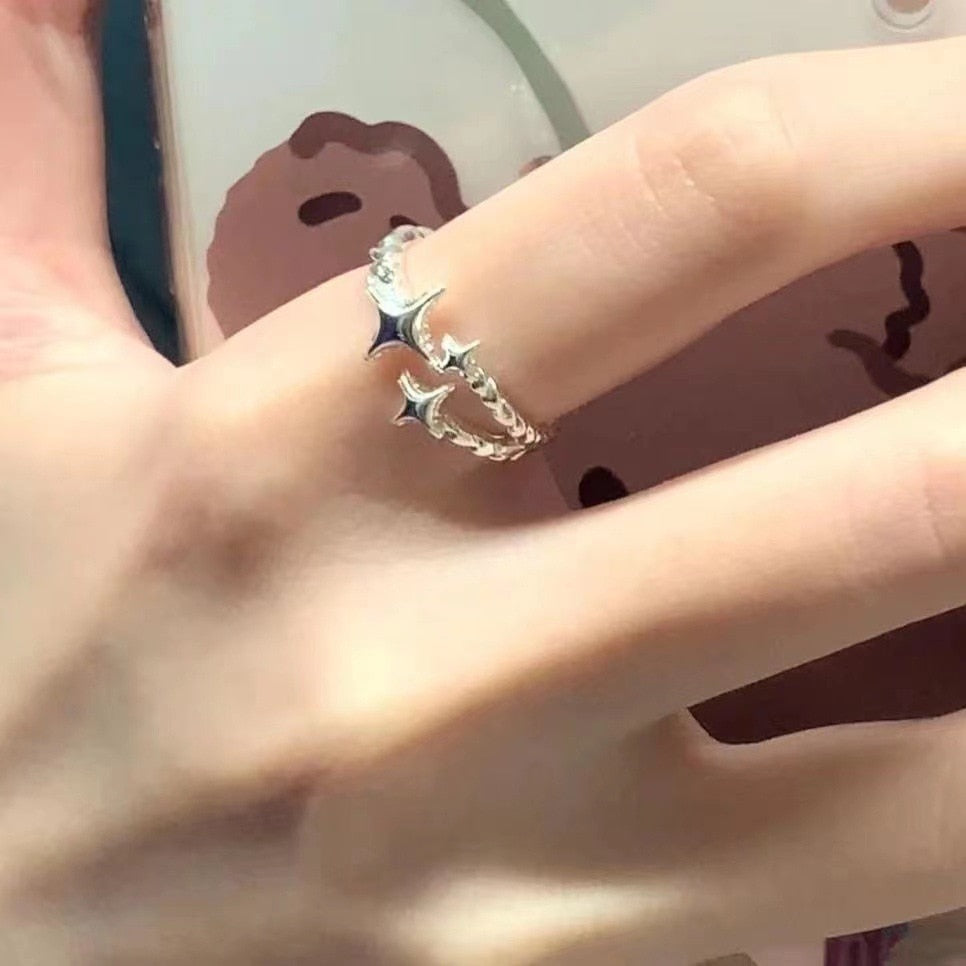 Ancient Silver Color Adjustable Chain Open Finger Ring