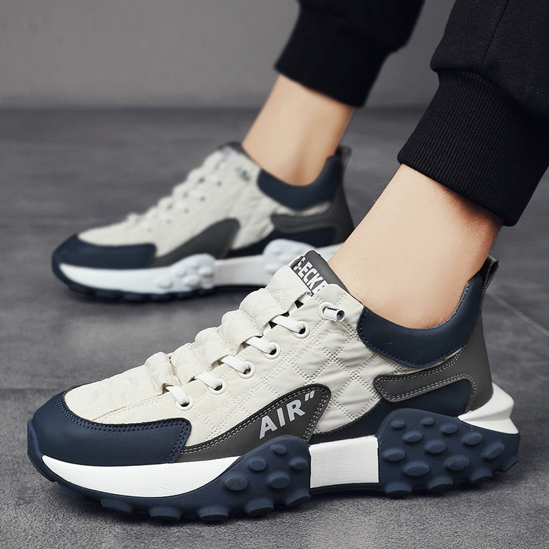 High Quality Men Comfortable Sneakers